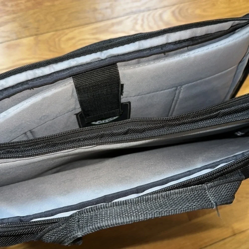 Mens Swiss Army laptop bag